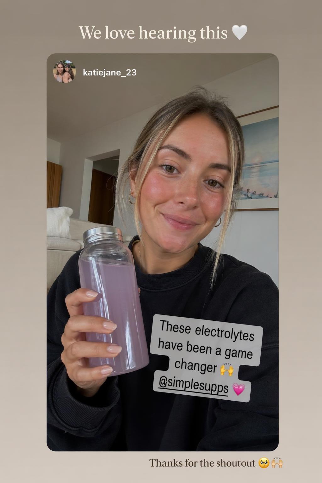 Per Handy aufgenommenes Repost einer Kunden-Erwähnung